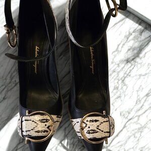 Salvatore Ferragamo Black Leather Pumps with Snakeskin Buckle – Size 7.5 C